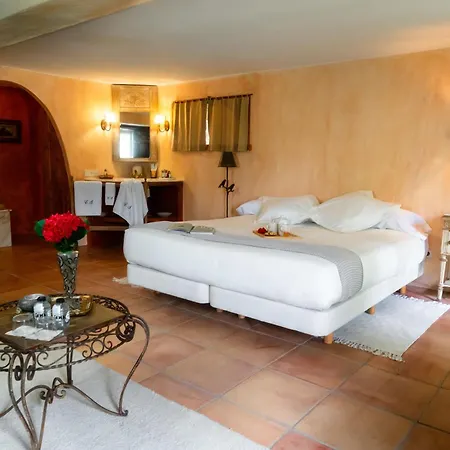 Serola Hotel