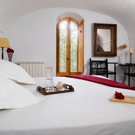Serola Hotel Sales de Llierca