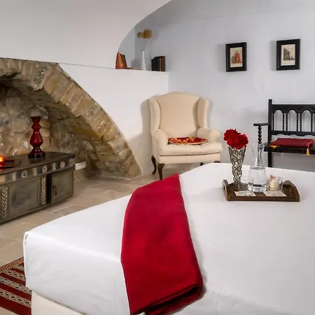 Hotel Serola Sales de Llierca